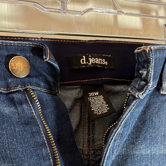 d. jeans Women’s Plus Size Dark Wash Stretchy Skinny Jeans- Size 20W - Picture 2 of 3